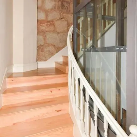 Unique And Lovely Apartment
